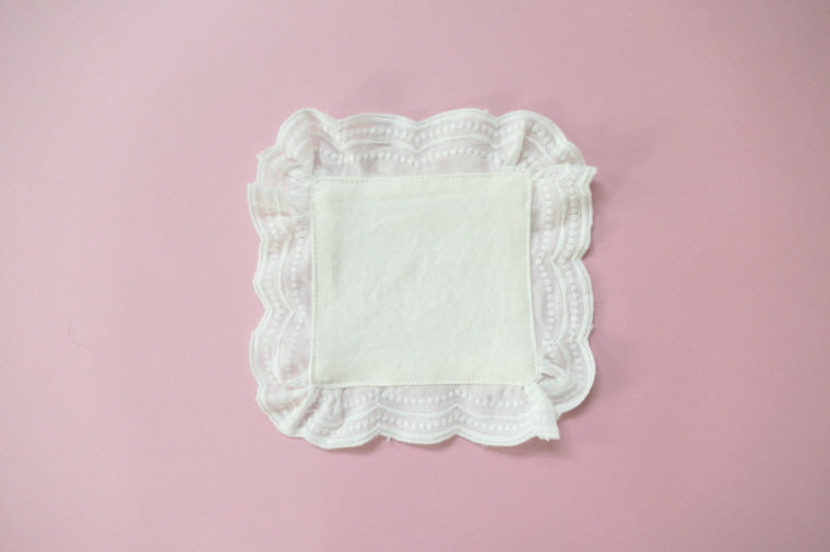 Lace tea coaster
