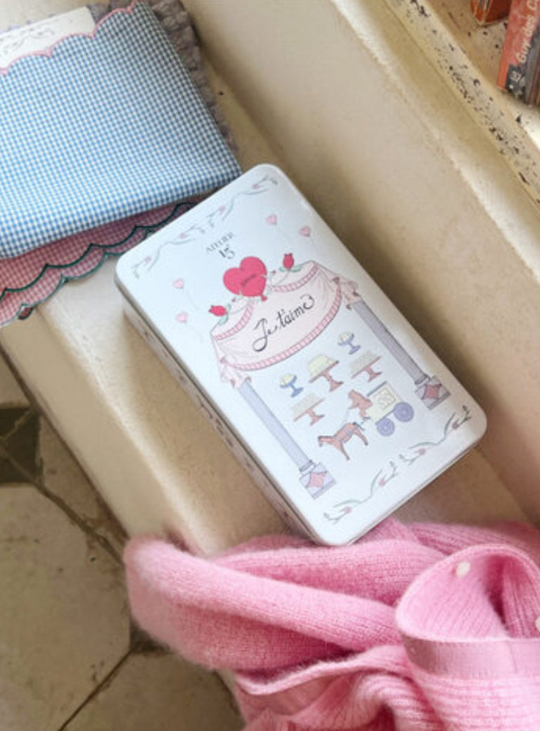 Je t'aime case