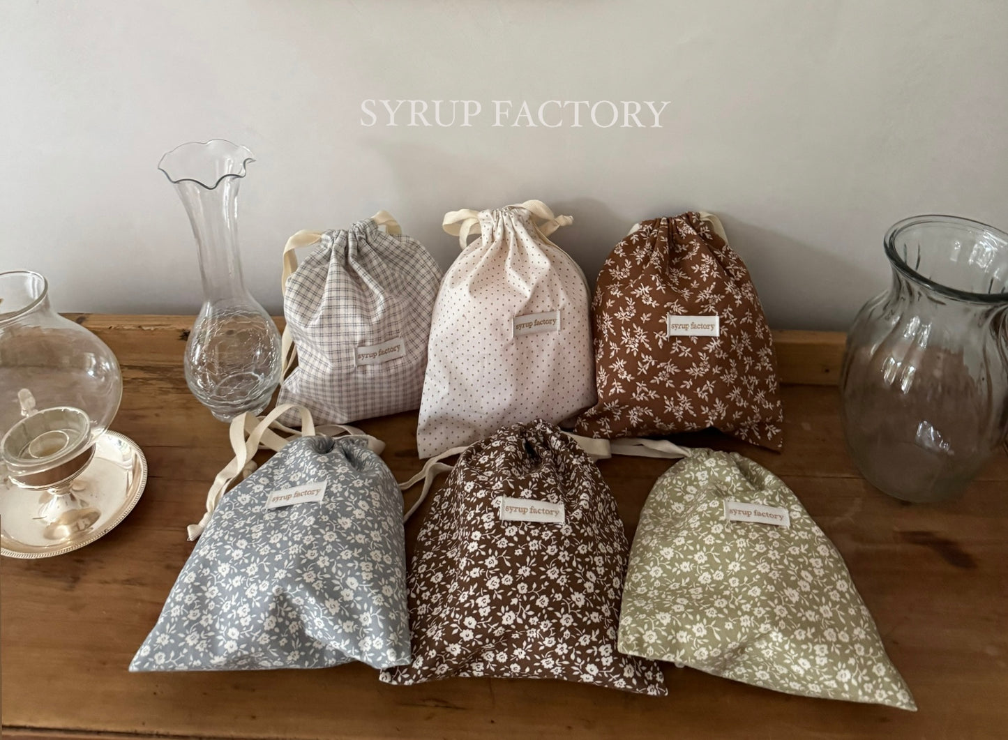 original pouch {matcha latte}