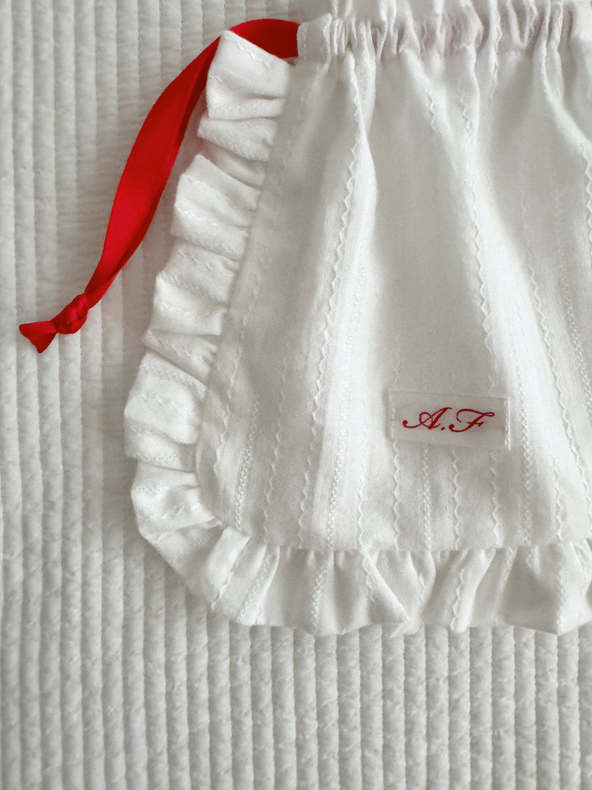 Frill pouch bag