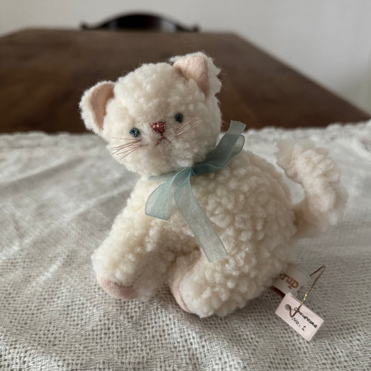 {No.1} Choupette