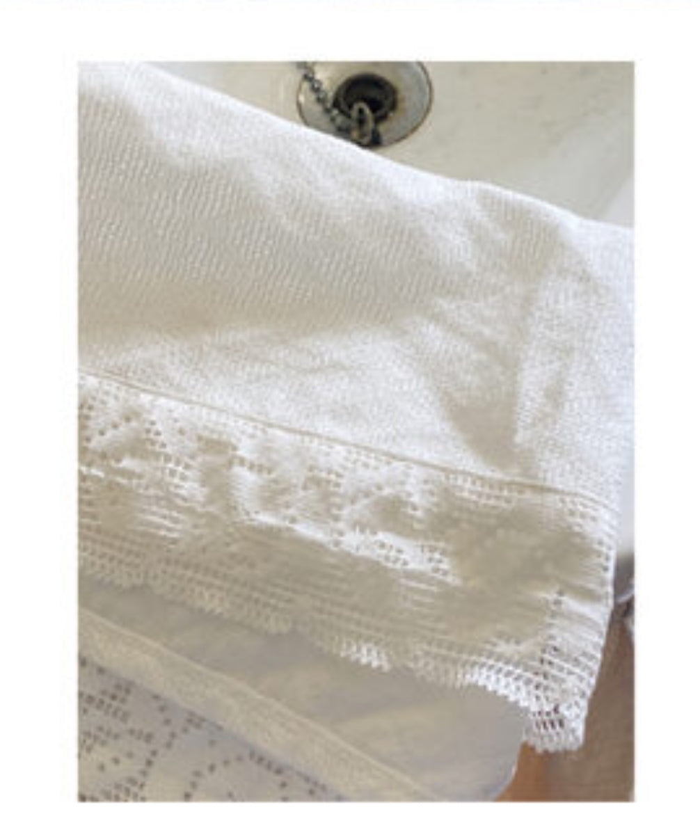 Flower pattern lace big mat