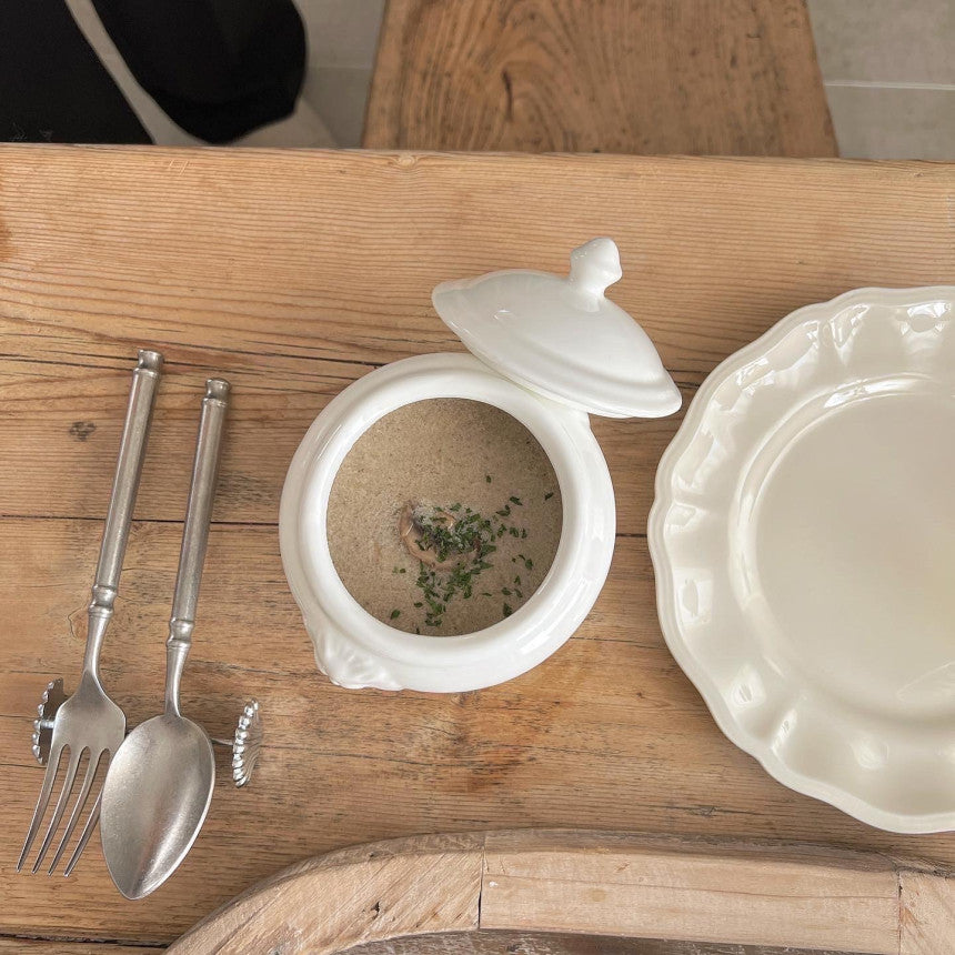 Scallop Vintage Plate